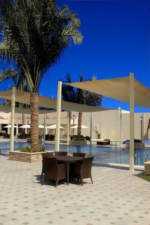 Golden Tulip Dana Bay Resort Dhahran Eksteriør billede