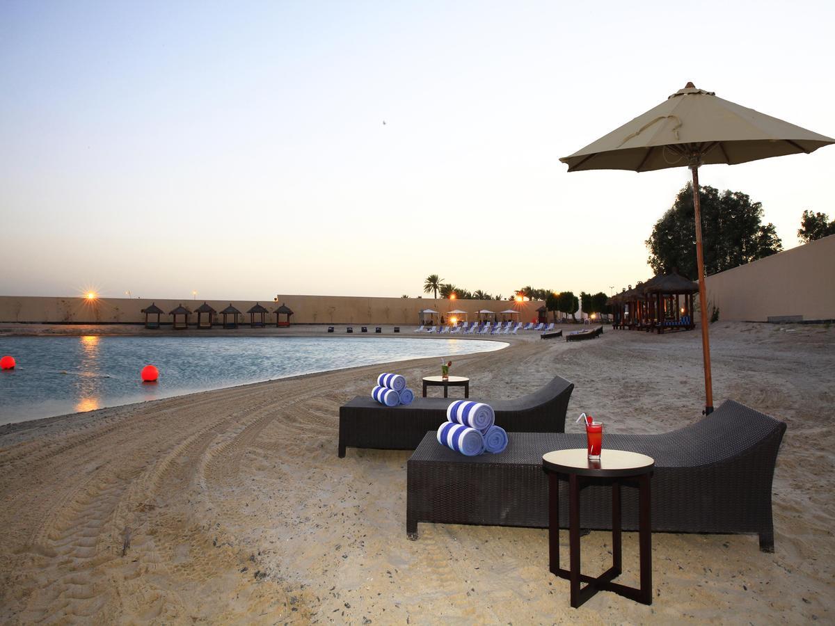 Golden Tulip Dana Bay Resort Dhahran Eksteriør billede