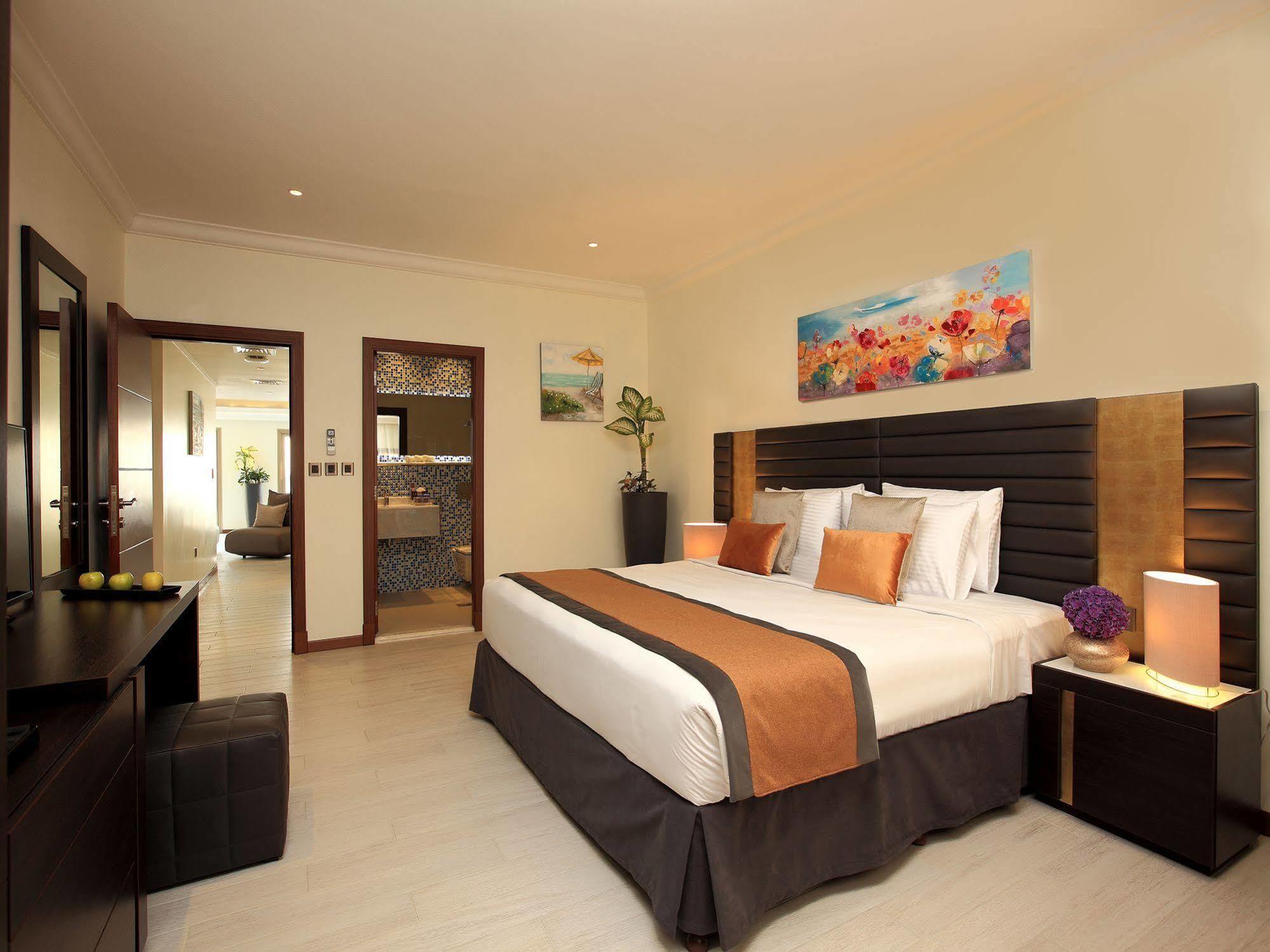 Golden Tulip Dana Bay Resort Dhahran Eksteriør billede