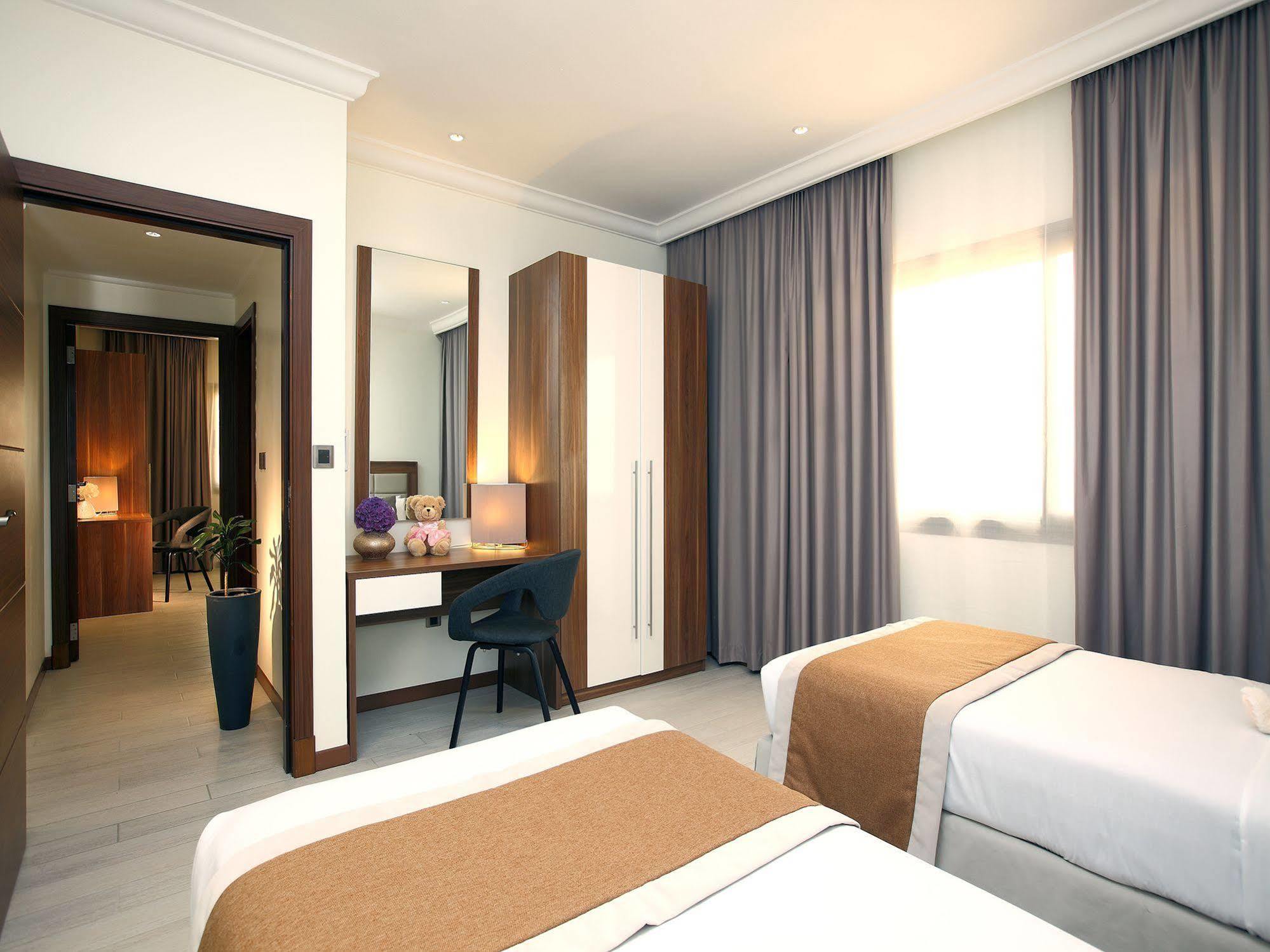 Golden Tulip Dana Bay Resort Dhahran Eksteriør billede